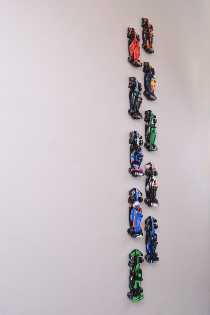 Ghid complet: Cum să expui spectaculos pe perete întreaga colecție LEGO Speed Champions Formula 1