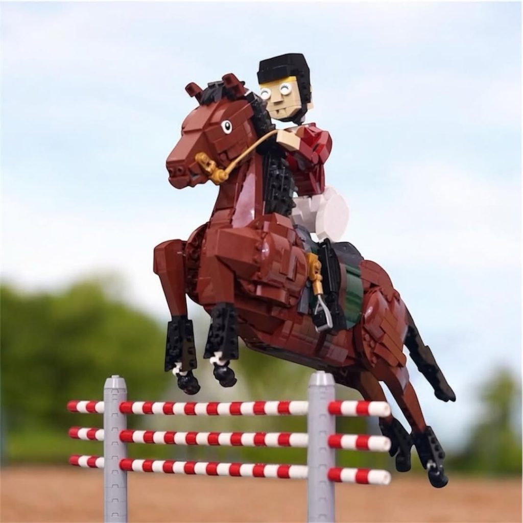 Arta echitației în lumea LEGO: Vincent Kiew celebrează Anul Calului printr-o creație spectaculoasă