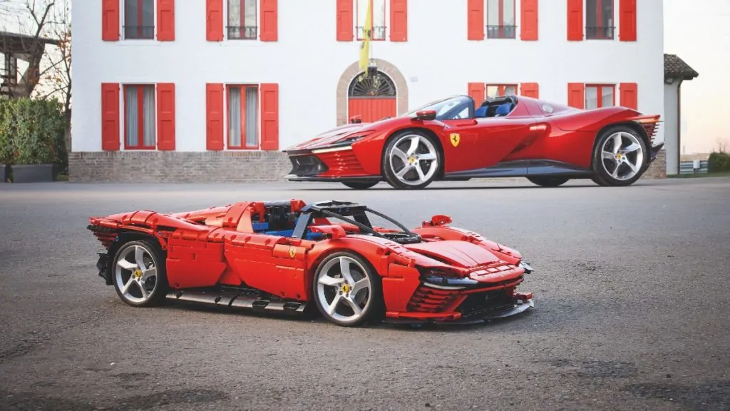 Detalii noi despre noul supercar LEGO Technic la scara 1:8 și lansările spectaculoase pregătite pentru 2026