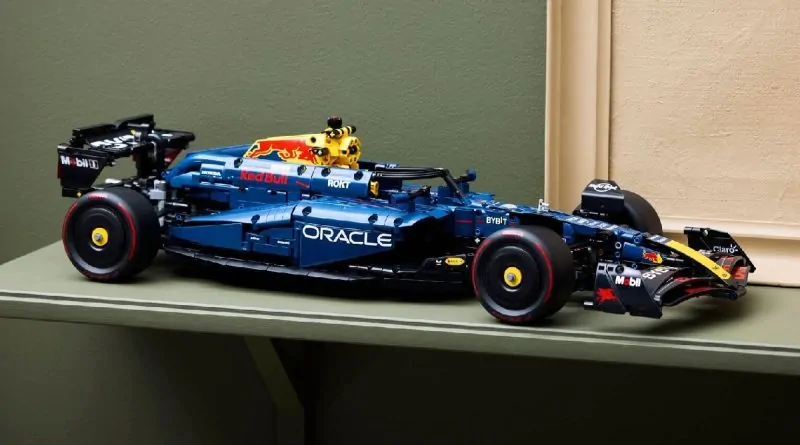 Ofertă specială pentru fanii curselor: Reduceri majore la monoposturile LEGO Technic Formula 1 de la Mercedes, Red Bull și Ferrari