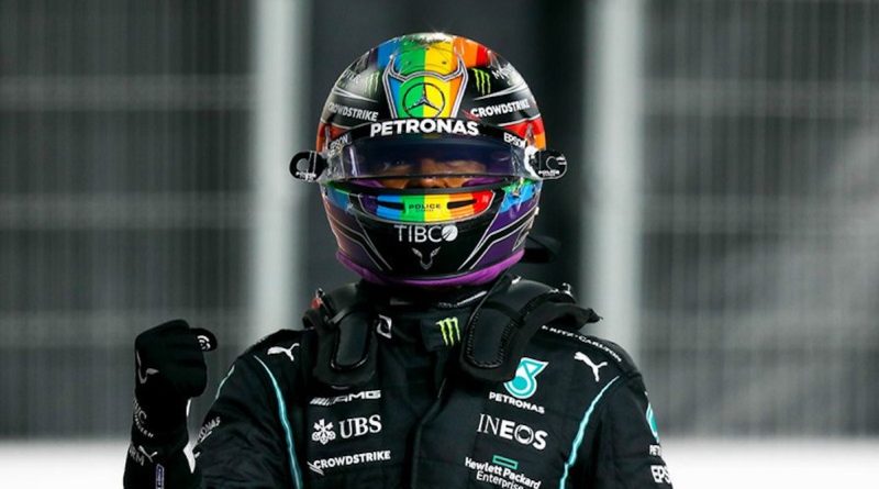 Detalii noi despre LEGO Editions 2026: Căștile piloților de Formula 1 și legendele fotbalului mondial în format brick-built