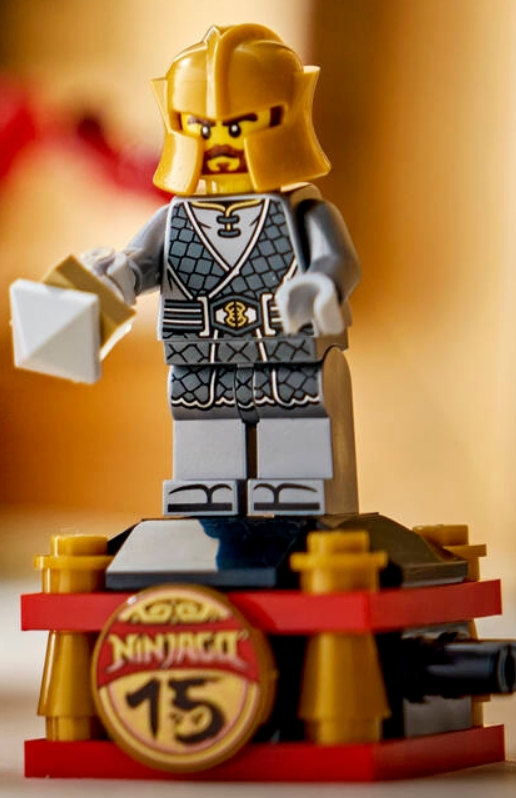 LEGO lansează colecția aniversară de 15 ani NINJAGO: Tot ce trebuie să știi despre noile minifigurine de colecție
