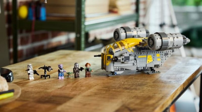 LEGO dezvăluie noul set 75447 The Razor Crest: O transformare spectaculoasă pentru viitorul film The Mandalorian and Grogu