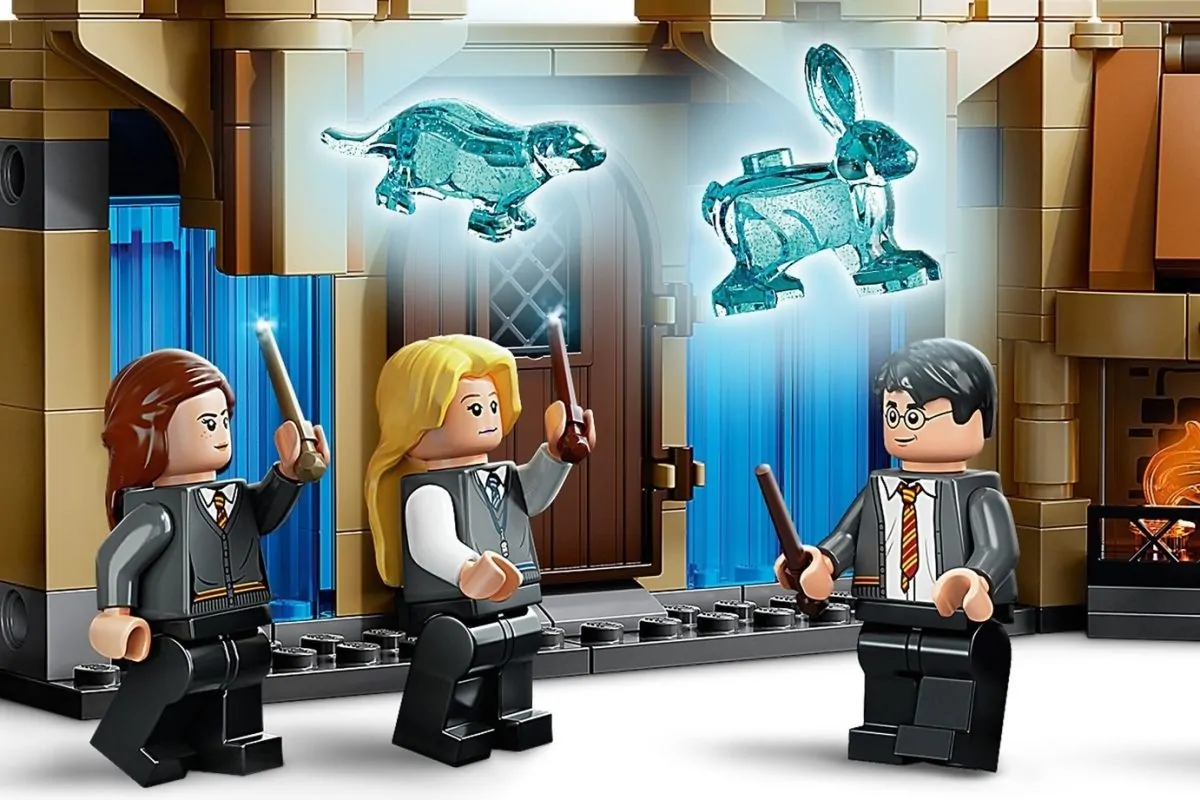 LEGO anunță evoluția fascinantă a vidrelor din cărămizi: De la Patronus la impresionantul set Ideas 21366