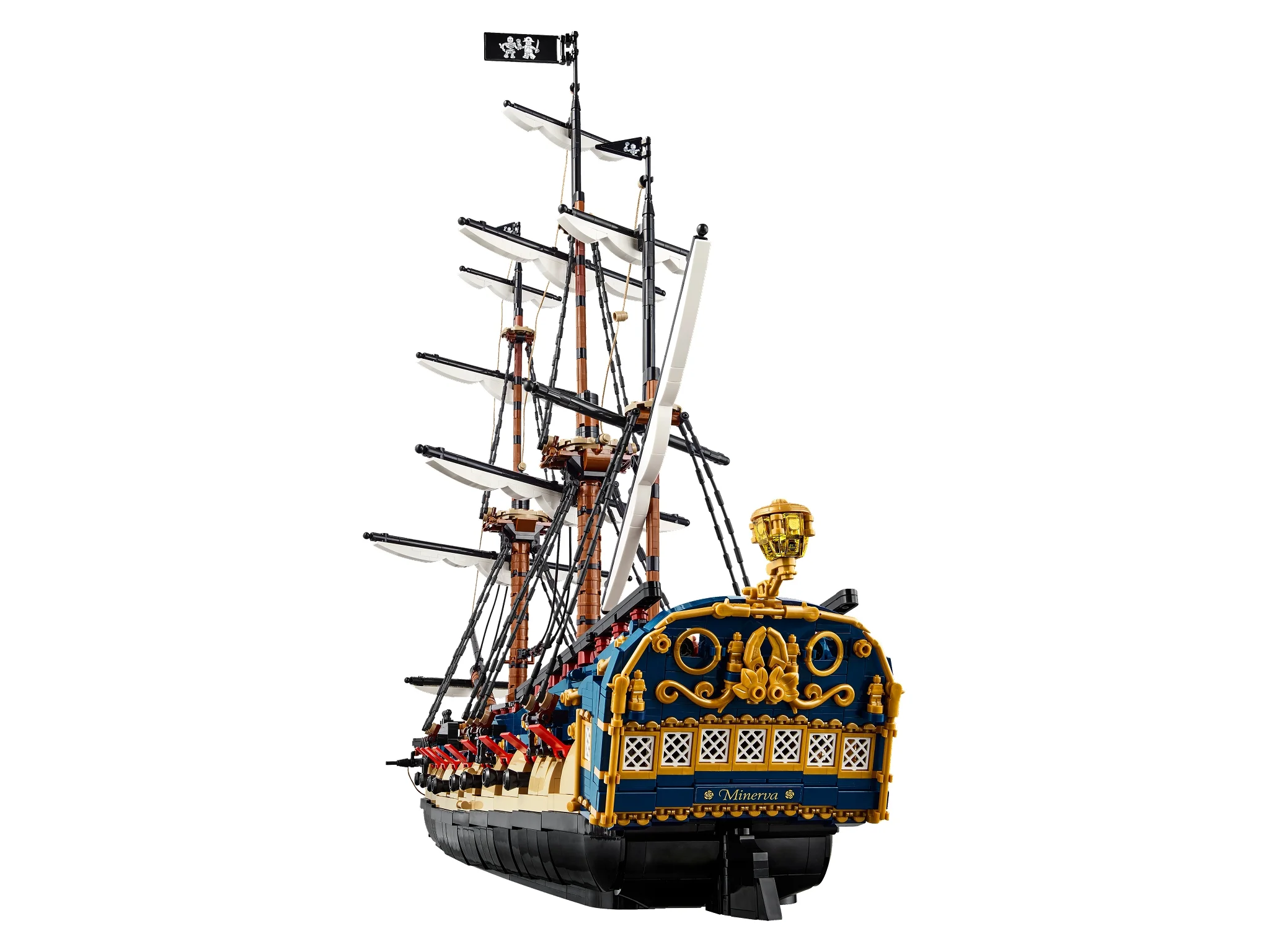 O imagine detaliată a navei Privateer Frigate Fortuna, cu accent pe pupa decorată.