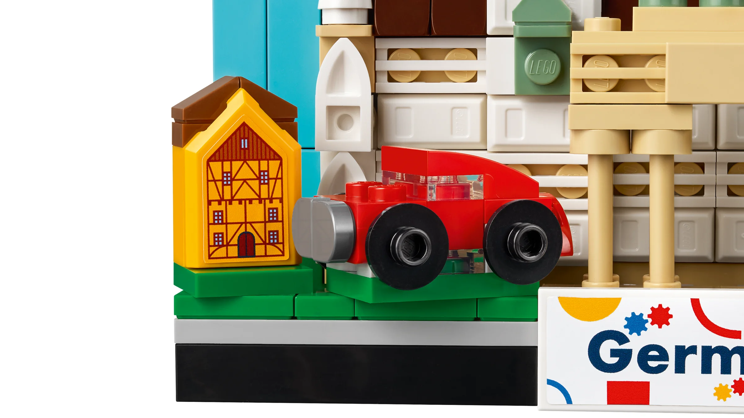 Prim-plan detaliat al unei părți din modelul LEGO Germania.
