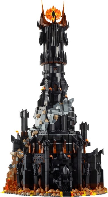 Setul LEGO 10333 Barad-dûr, turnul impunător din Mordor prevăzut cu faimosul Ochi al lui Sauron.