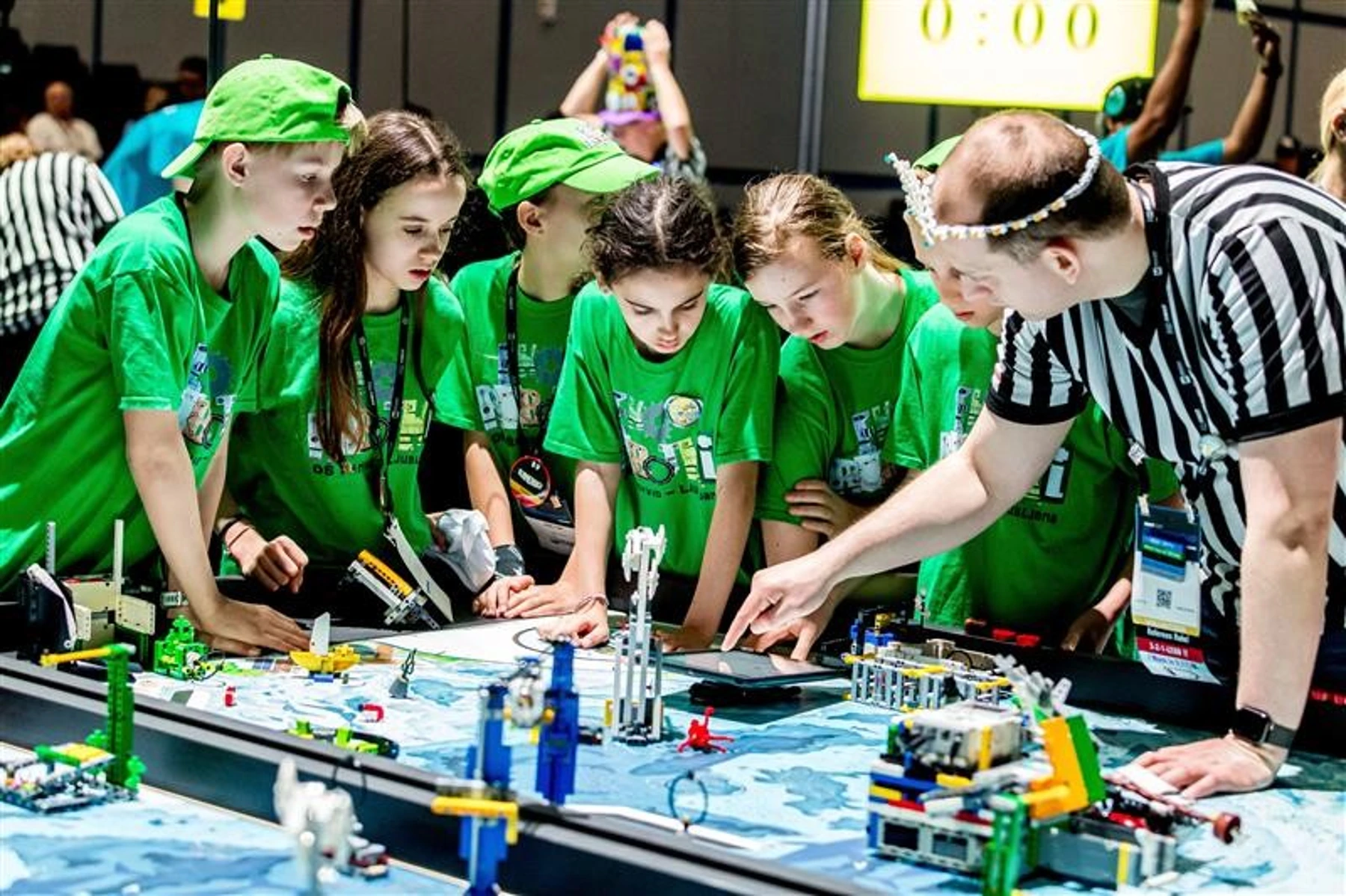 LEGO Education anunță o schimbare istorică: Parteneriatul cu FIRST se încheie după aproape 30 de ani