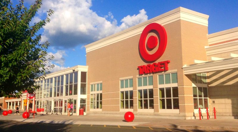 Schimbări Majore la Target: Ce Înseamnă Noua Strategie de Retail pentru Viitorul LEGO?