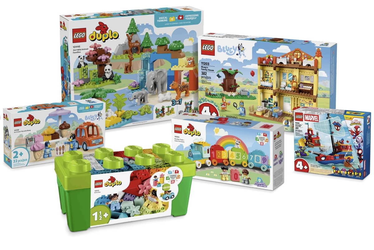 LEGO lansează trei extrageri simultane pentru membrii Insiders: Câștigă seturi Star Wars, DUPLO și ediții limitate Crocs