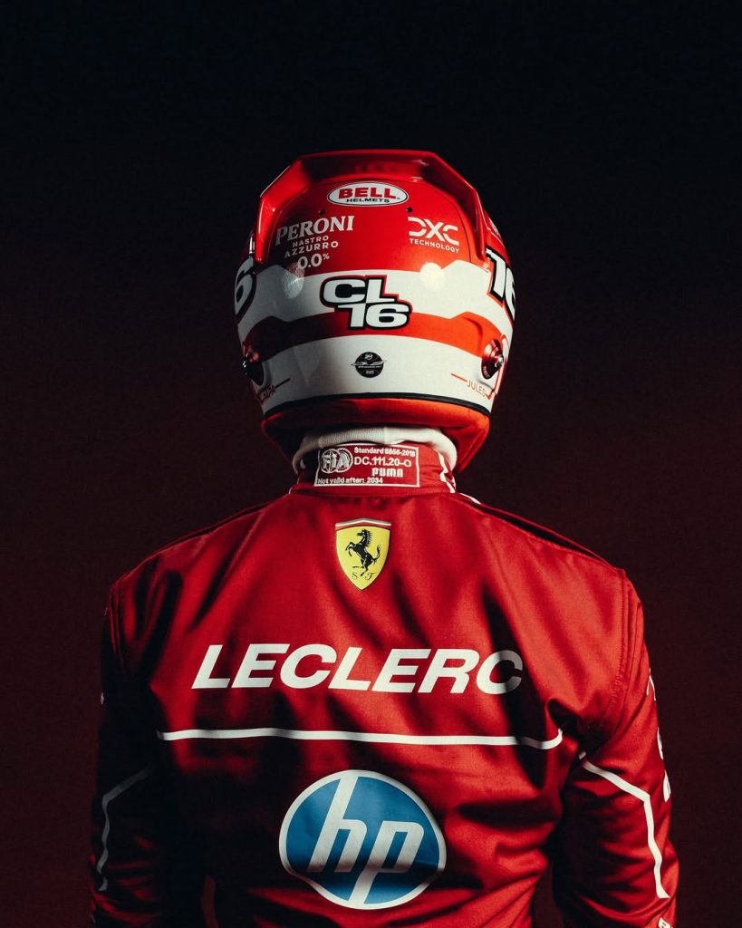 Detalii inedite despre noile căști LEGO Formula 1 Ferrari: O analiză comparativă între seturile de colecție și realitate