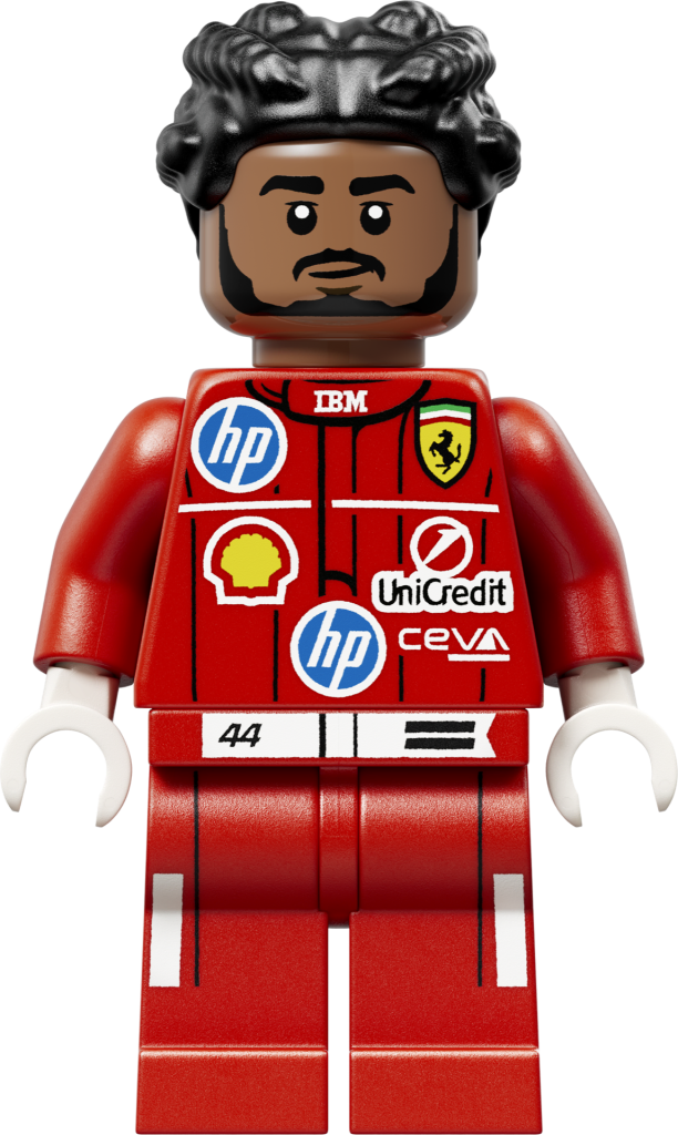LEGO anunță lansarea primelor căști de colecție dedicate piloților Charles Leclerc și Lewis Hamilton