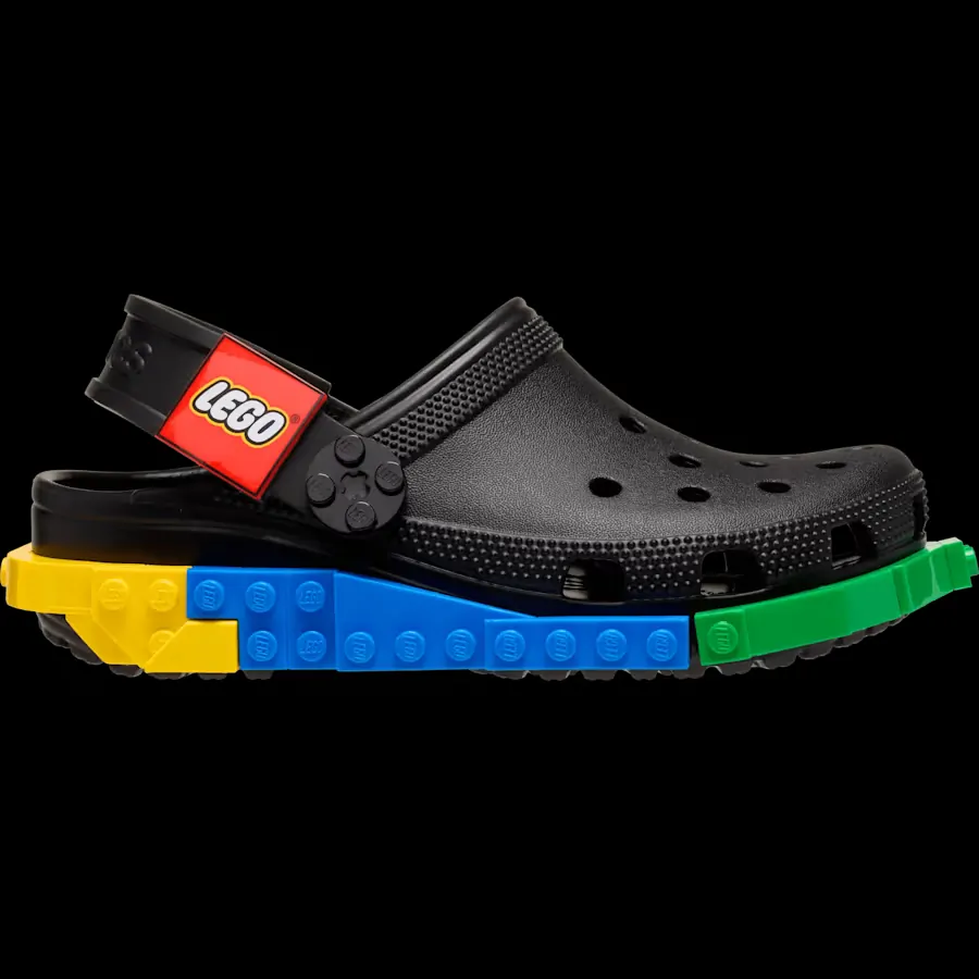 LEGO lansează noua colecție LEGO Crocs Creativity Collection: Stil și confort pentru fanii de toate vârstele