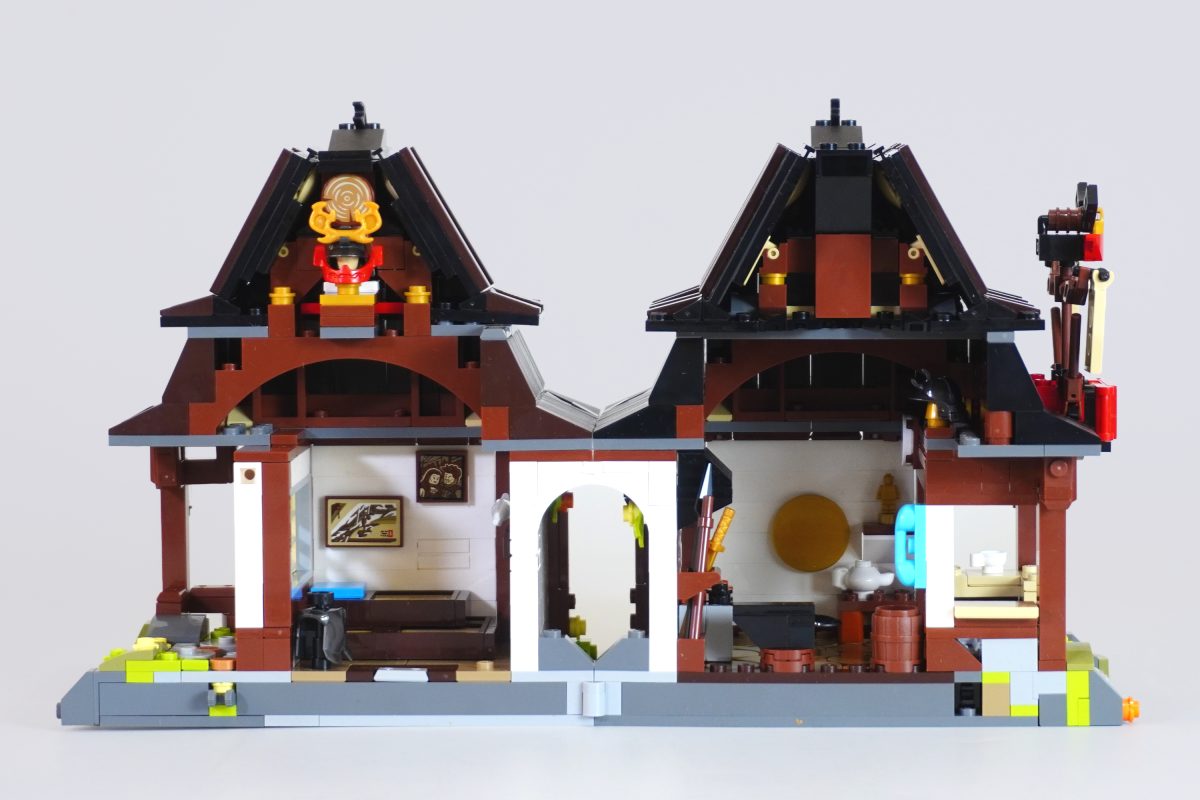 Ofertă specială pentru LEGO NINJAGO 71858 Four Weapons Blacksmith: Prima reducere pentru setul aniversar de 15 ani