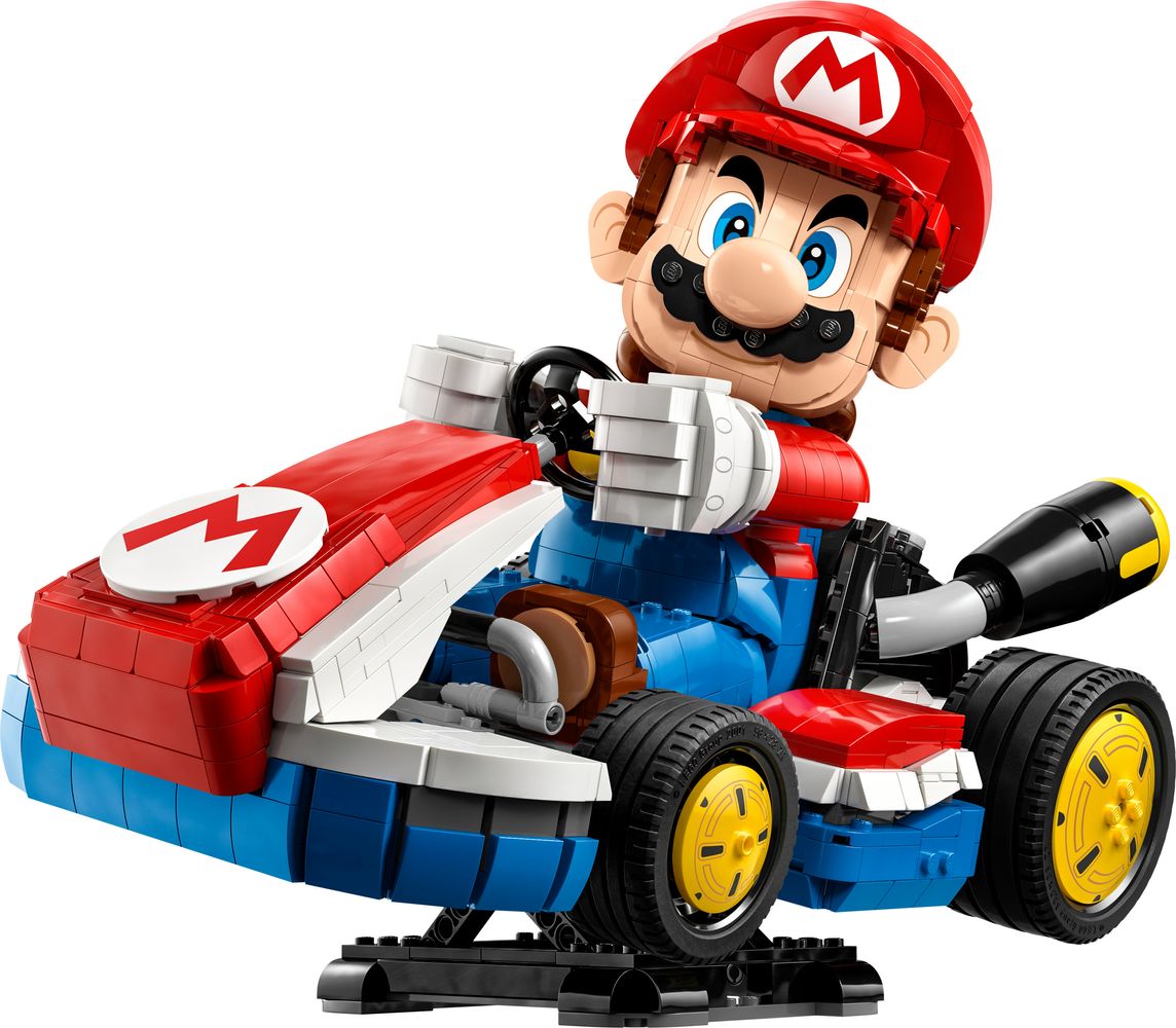 LEGO Mario Kart: Duelul giganților între seturile 72037 Mario & Standard Kart și 72050 Luigi & Mach 8
