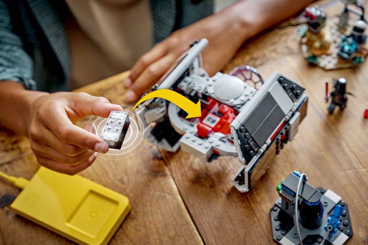 Tehnologia LEGO SMART Play la preț redus: Merită să cumperi componenta SMART Brick separat?