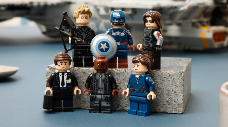 Detalii noi despre minifigurinele exclusive din masivul set LEGO Marvel 76354 S.H.I.E.L.D. Helicarrier