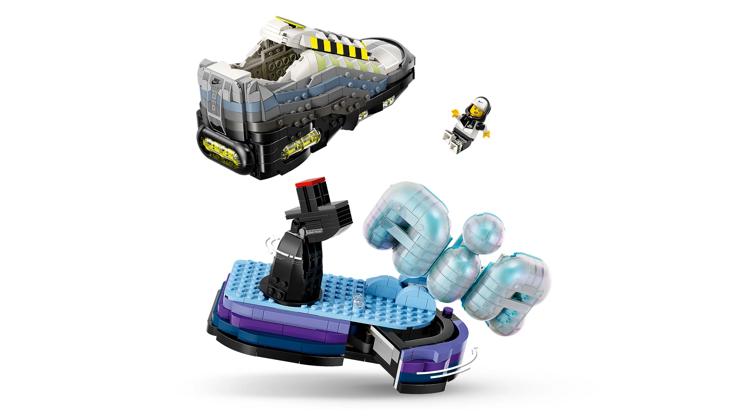 Imagine cu setul LEGO Nike Air Max 95, ce include pantoful, platforma și o minifigurină.