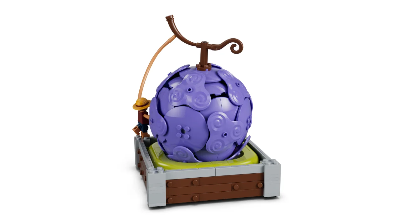 O imagine detaliată cu Fructul Gum-Gum LEGO, parte din setul 75647.