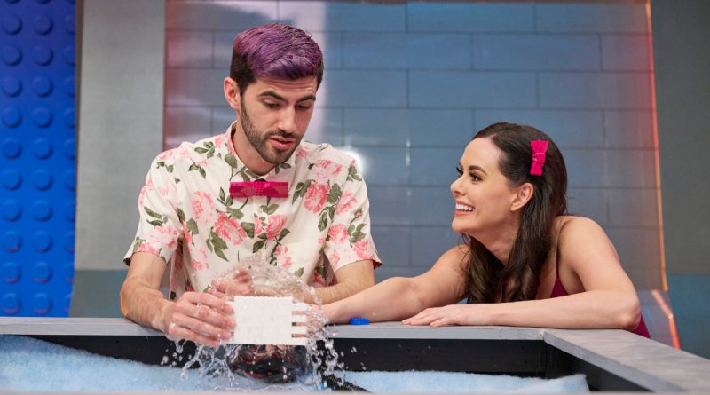 De la câștigător LEGO MASTERS la designer oficial în Billund: Povestea lui Nick Della Mora