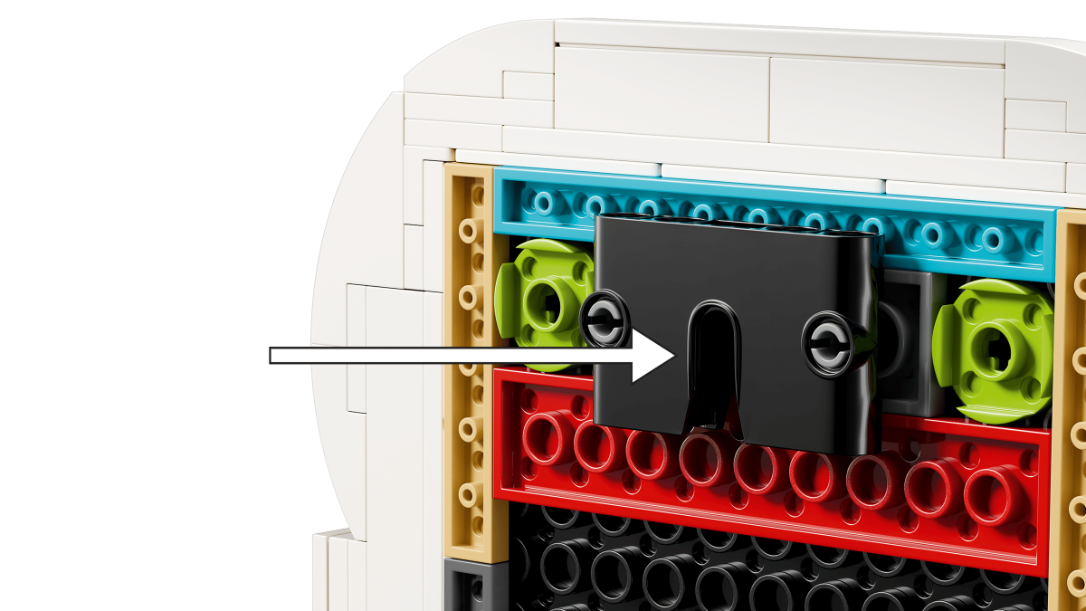LEGO lansează o colecție impresionantă de fotbal: Messi, Ronaldo și trofeul FIFA World Cup 2026 în format brick-built