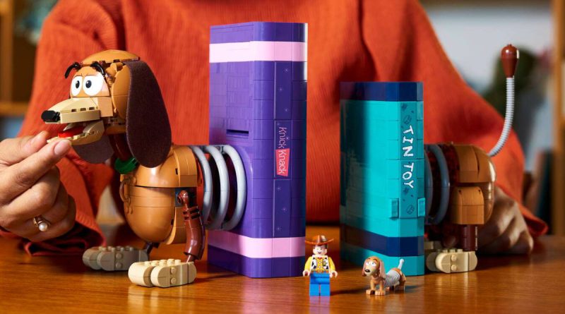 LEGO anunță noutăți spectaculoase pentru fanii Toy Story: Slinky Dog debutează în format minifigurină în 2026