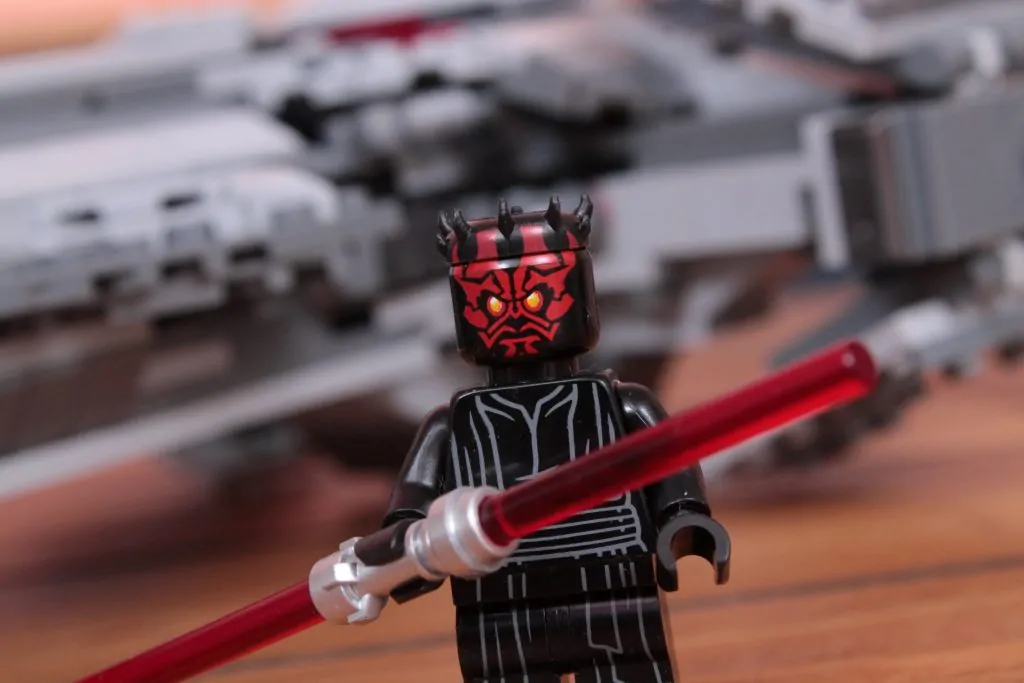 Ce știm despre absența surprinzătoare a seturilor LEGO Star Wars: Maul – Shadow Lord în 2026