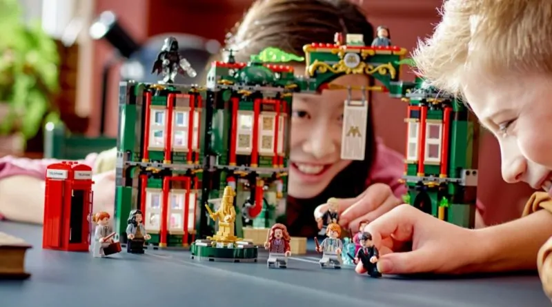 Primele detalii despre LEGO Harry Potter Ministry of Magic D2C: O capodoperă de 4.000 de piese programată pentru 2026