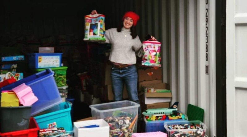 O recompensă record de 100.000 RON pentru recuperarea unui container cu seturi LEGO destinat micuților din Malawi