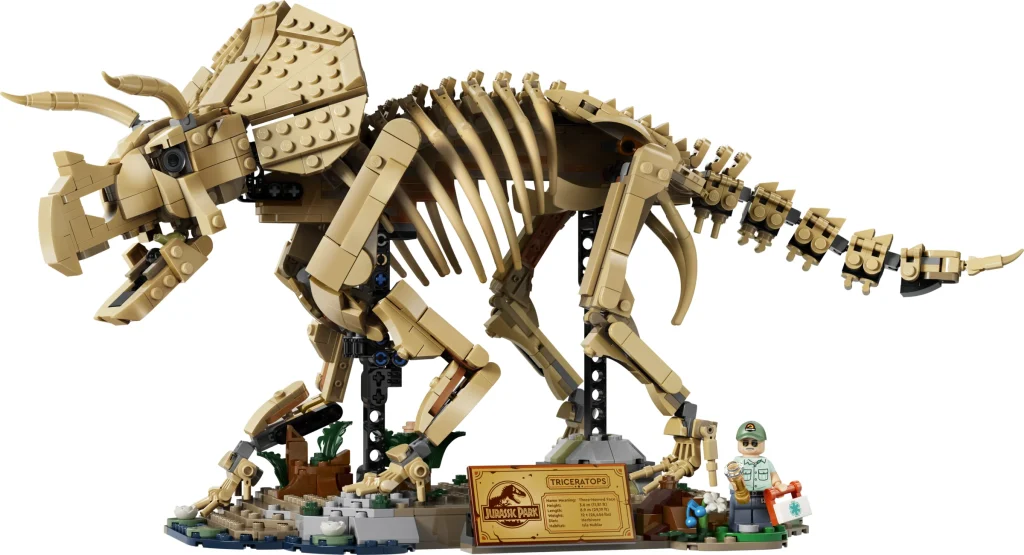 LEGO 77985 - Recenzie LEGO 77985 Fosile de dinozaur: Triceratops: Un gigant preistoric într-un format accesibil