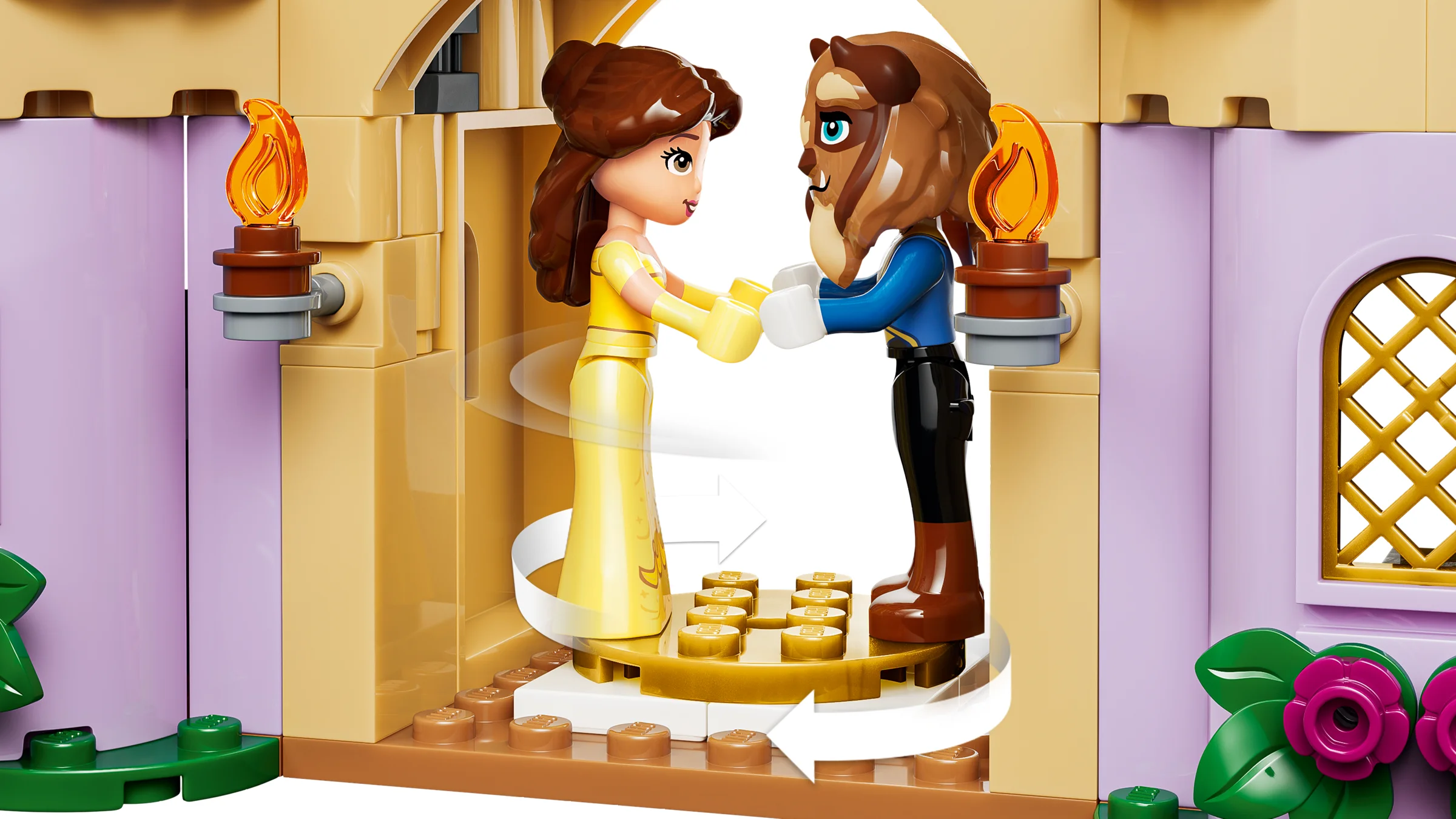 Belle și Bestia dansează în castelul fermecat. Funcție rotativă LEGO.