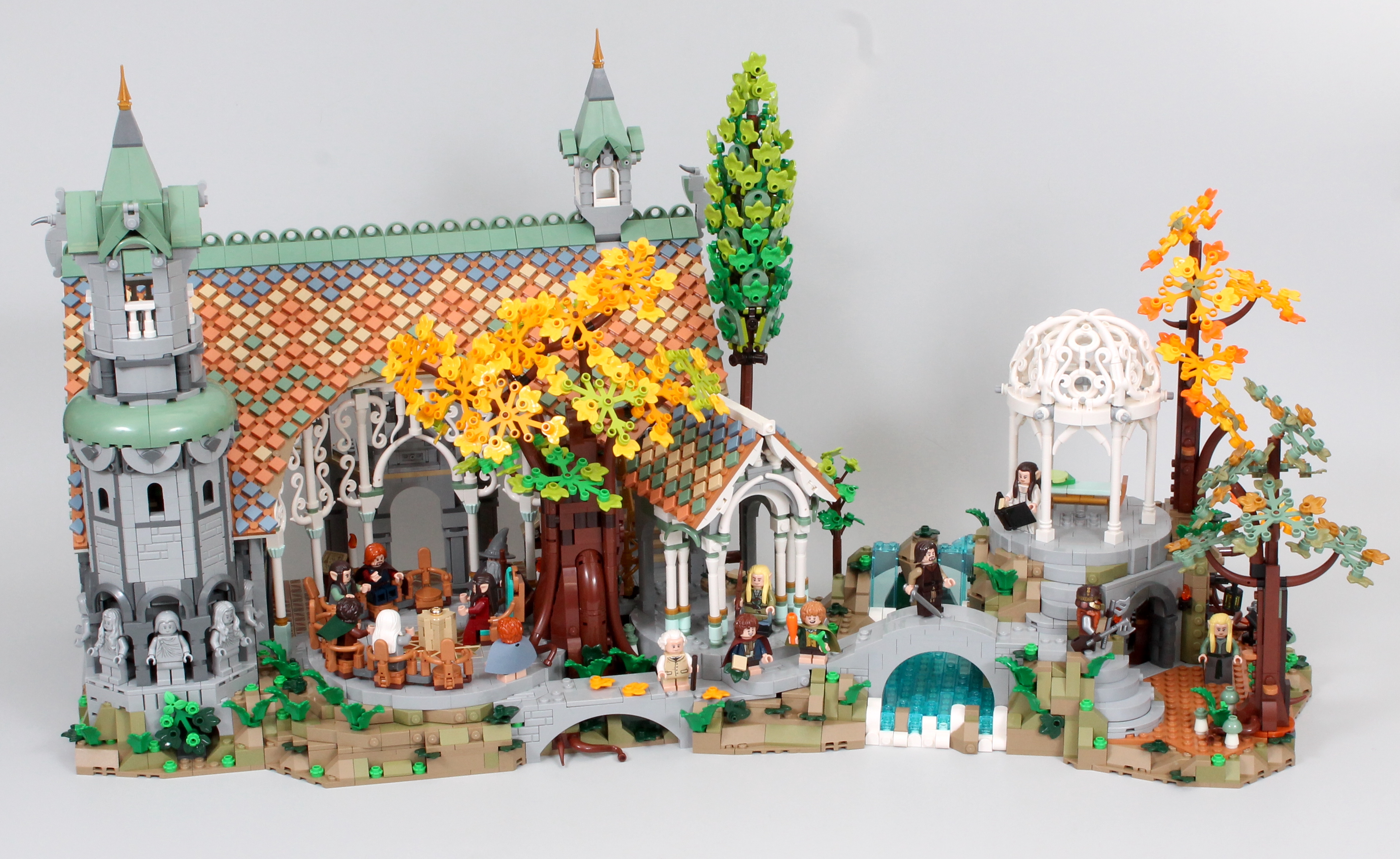 LEGO anunță The Lord of the Rings: Minas Tirith – Cel mai mare set din istoria francizei ajunge pe rafturi