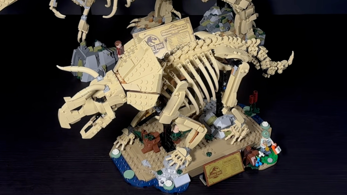 Secretele din spatele măștii: Cum a fost creată noua voce a lui LEGO Batman în Legacy of the Dark Knight