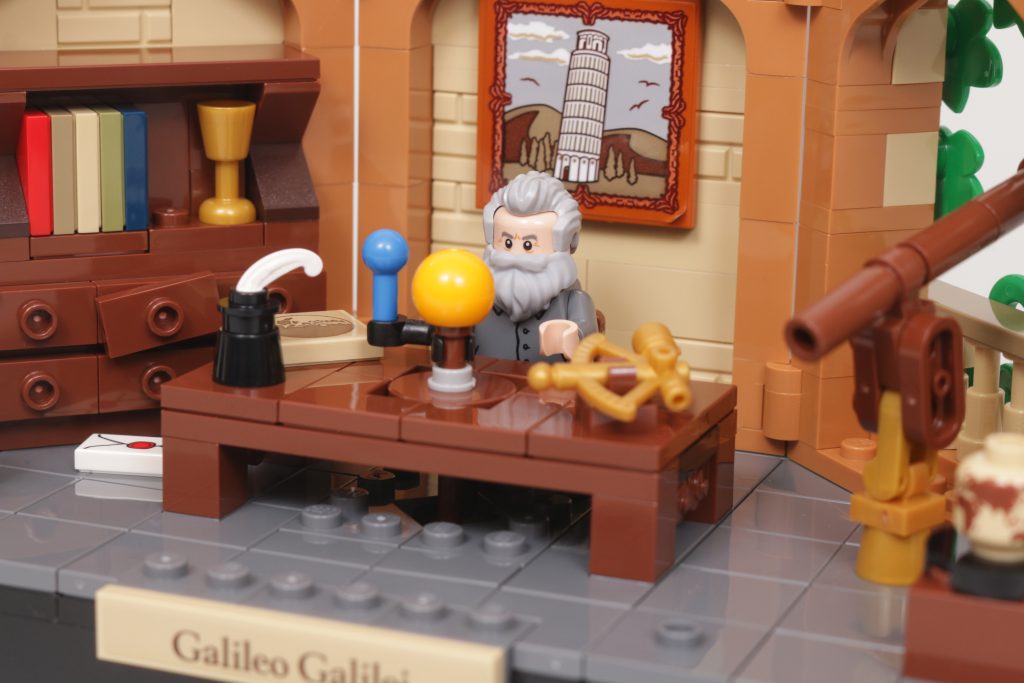 Detalii despre noul set LEGO 40902 Tribute to Leonardo da Vinci și viitorul temelor de artă renascentistă