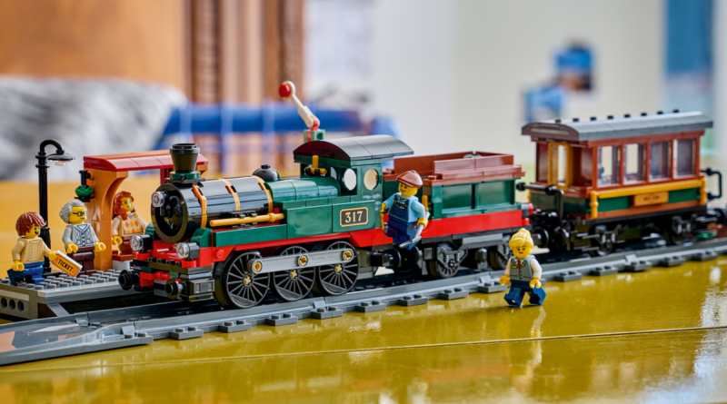 LEGO lansează noutățile verii 2026 pentru gama City: Trenuri clasice, șantiere impresionante și întoarcerea universului Power Miners