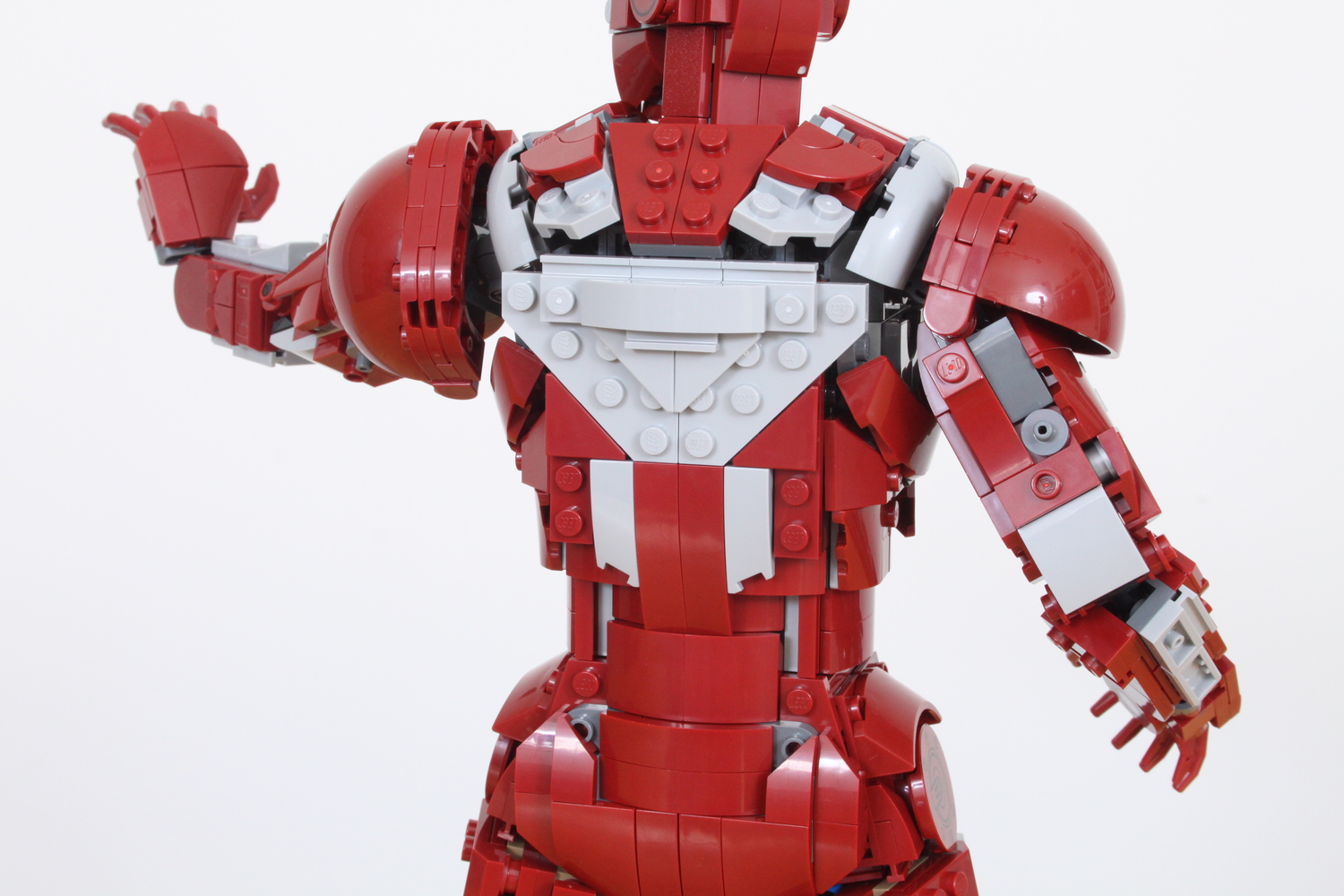 Ghid de transformare LEGO: Cum să reconstruiești Iron Man Mark 5 folosind setul 76344 și piese Star Wars