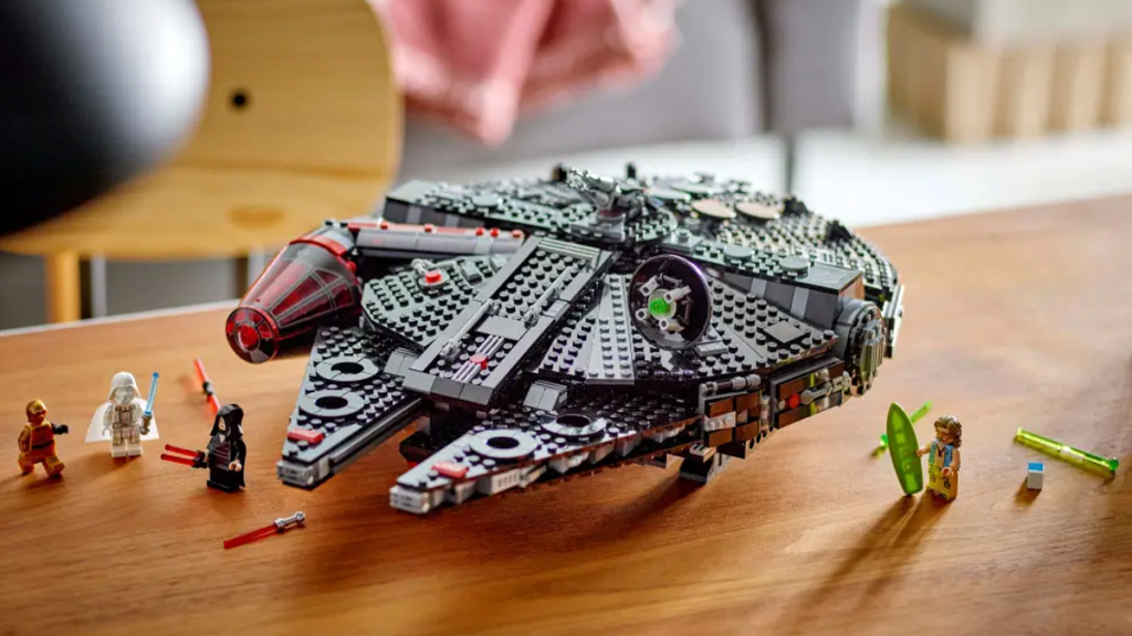 Promoție LEGO de May the 4th 2026: Puncte duble, reduceri masive la Star Wars și surprize pentru fanii Space