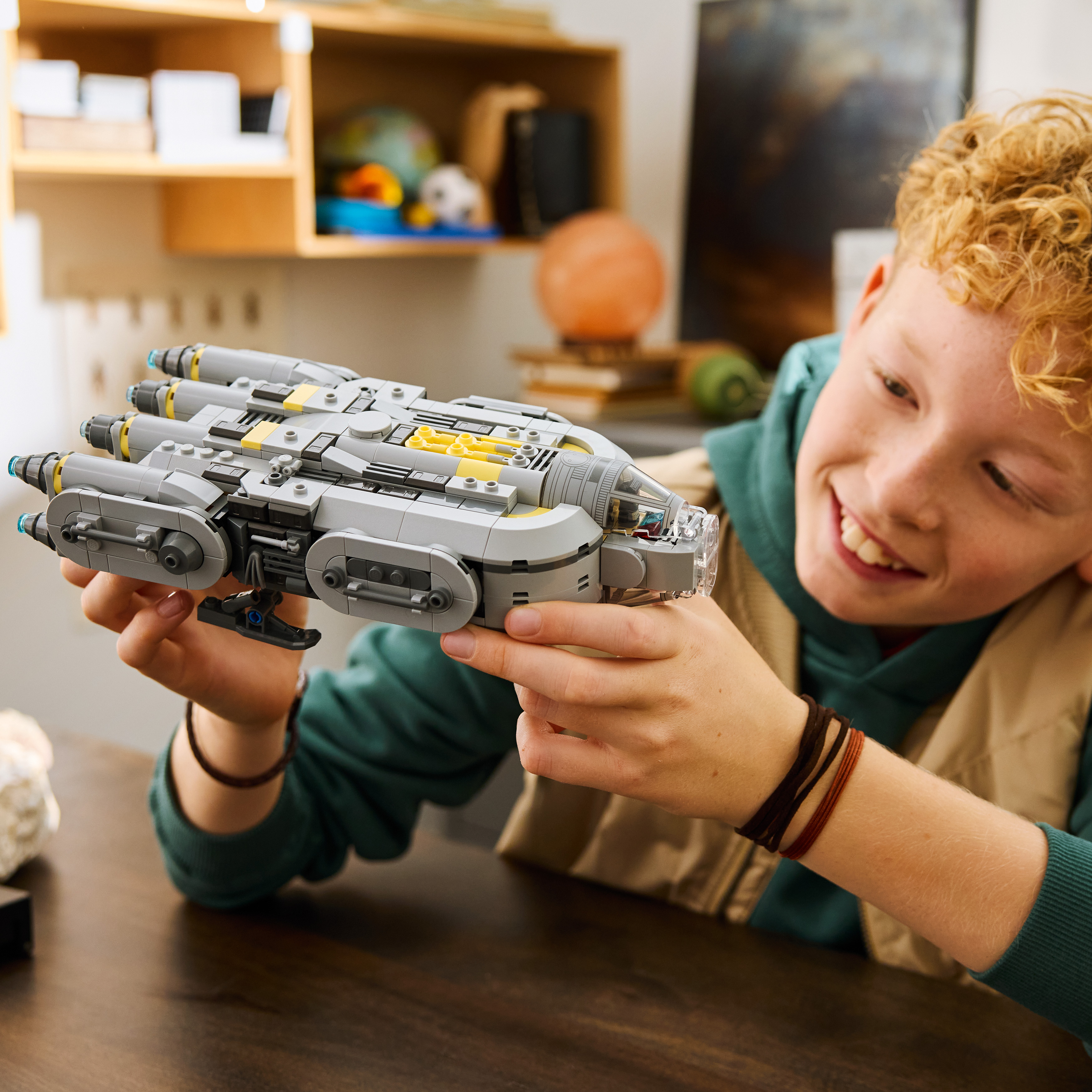 Succesul filmului „The Mandalorian and Grogu” garantează viitorul seturilor LEGO Star Wars pentru următorii ani