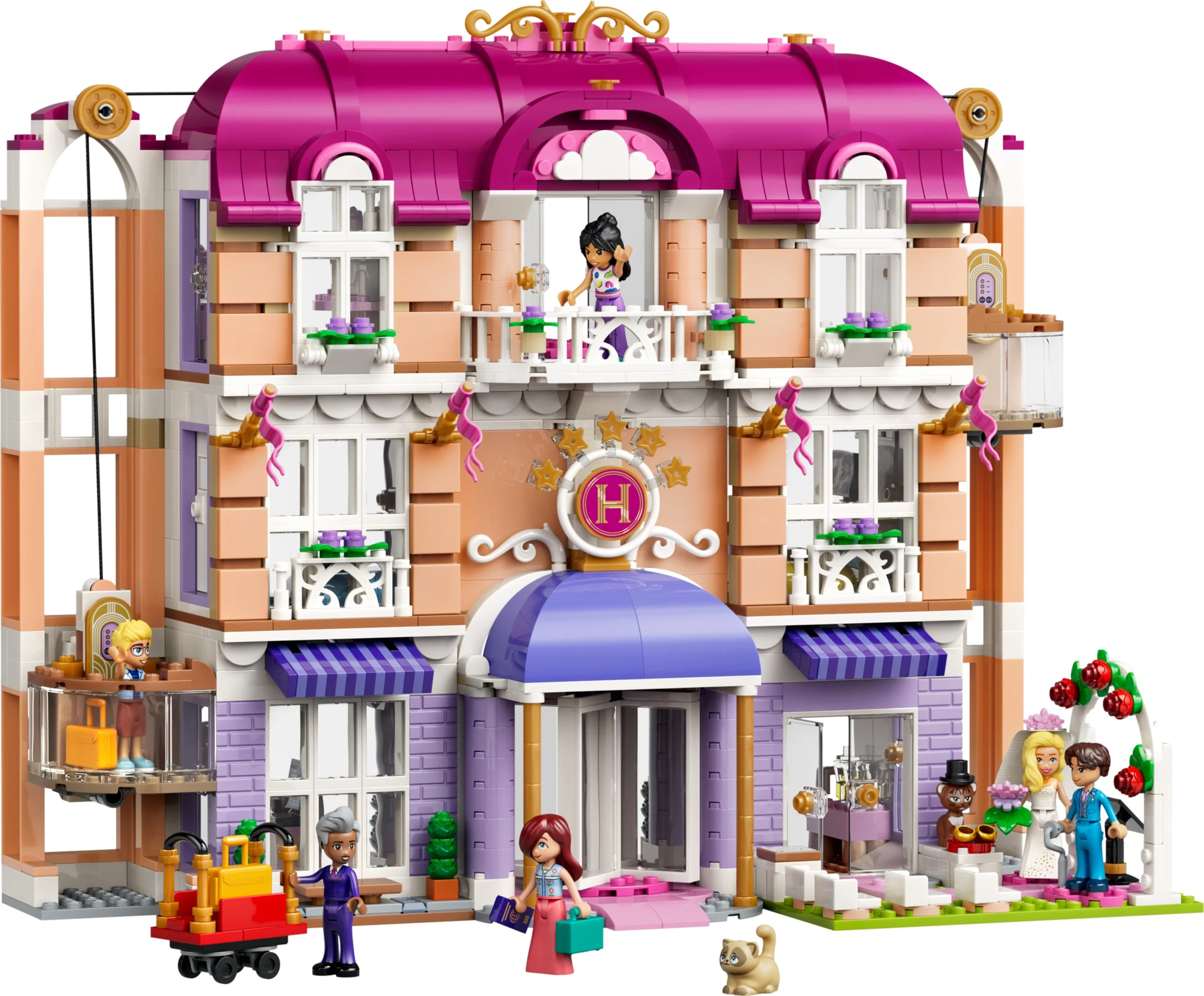 Hotelul Grand Heartlake City LEGO Friends, cu minifigurine și detalii colorate.