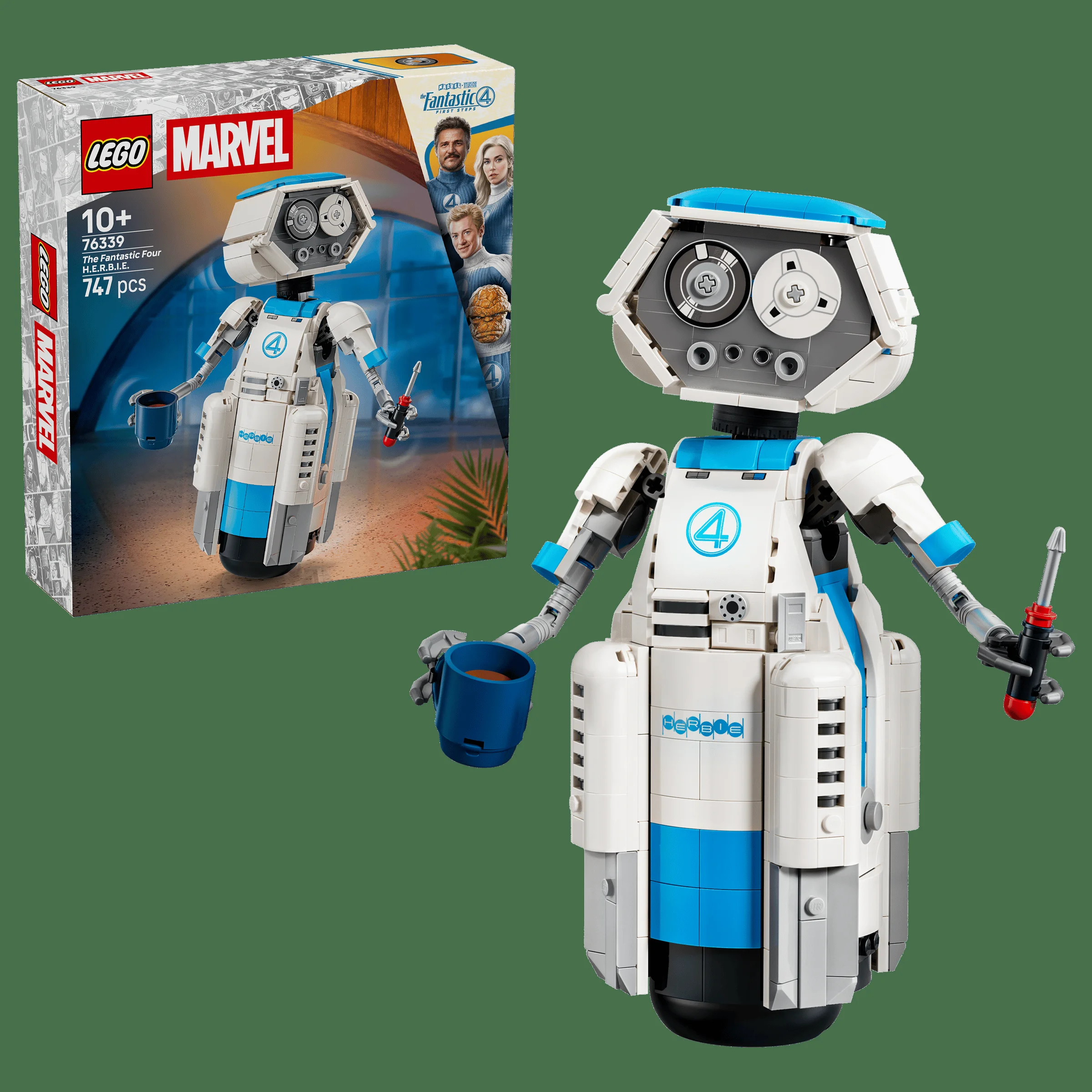 Imagine cu robotul LEGO H.E.R.B.I.E. din setul Fantastic Four, alături de cutia produsului.