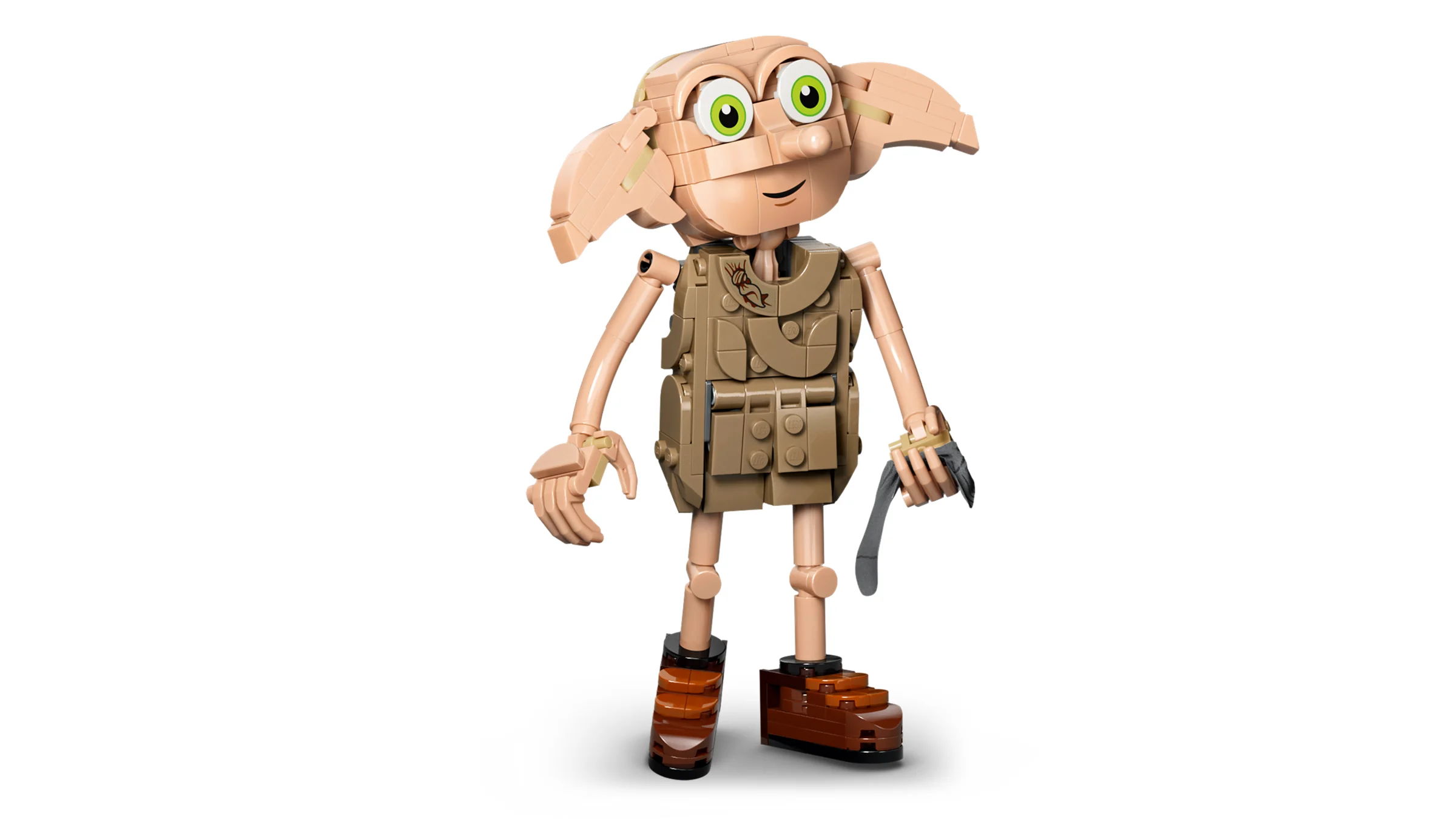 Imagine cu Dobby, elful de casă, construit din piese LEGO. O construcție detaliată și simpatică.