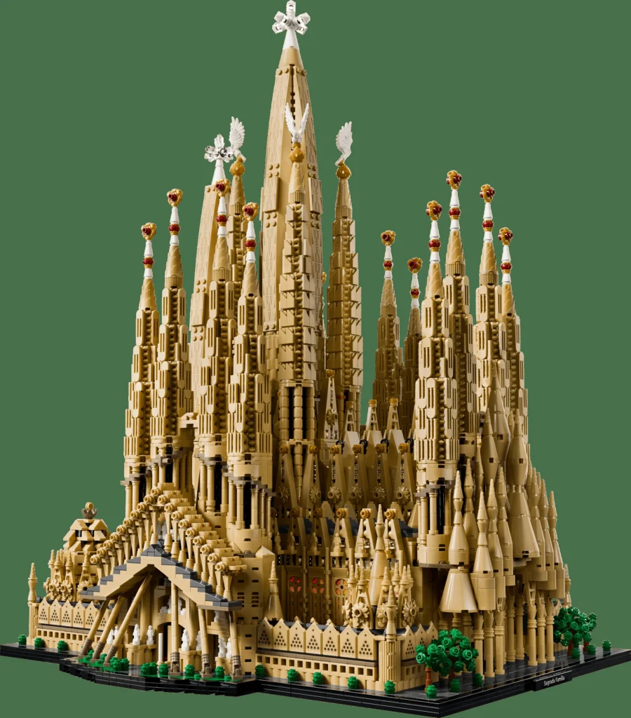 LEGO 21065 - Recenzie LEGO Architecture 21065 Sagrada Família: Cel mai mare set din istorie