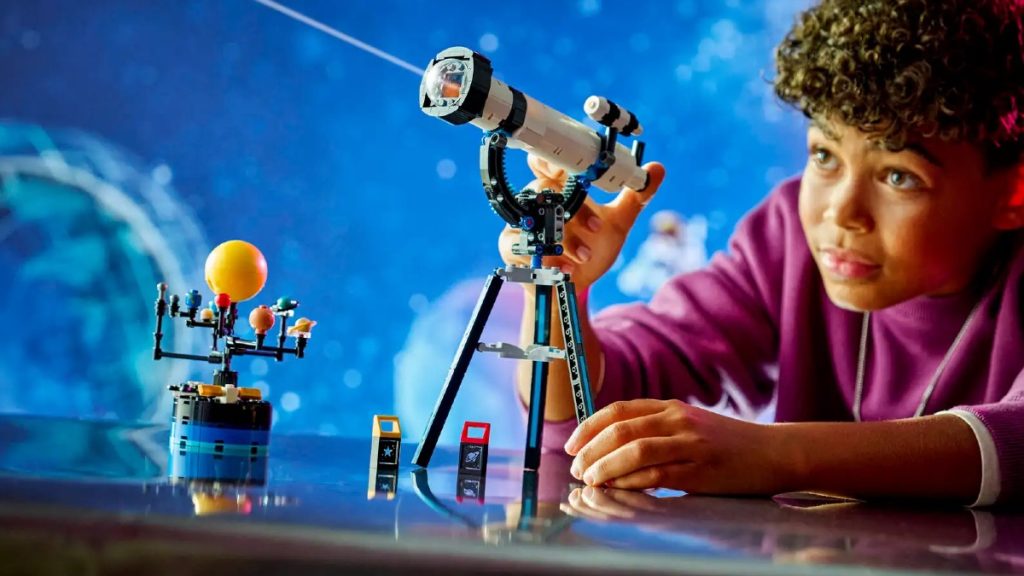 LEGO lansează o tombolă specială pentru World Play Day: Câștigă un pachet de seturi Creator 3-in-1