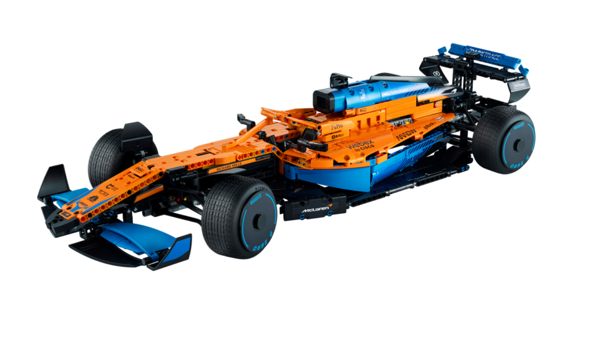 LEGO anunță noul set Aston Martin Aramco AMR25: Grila Formula 1 Technic este aproape completă