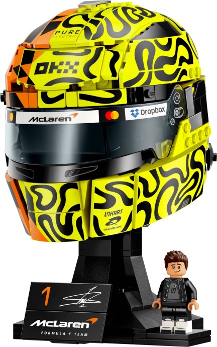 Setul LEGO 43023 Marvel Nava Spațială Milano, construcție detaliată cu nuanțe de albastru și portocaliu.