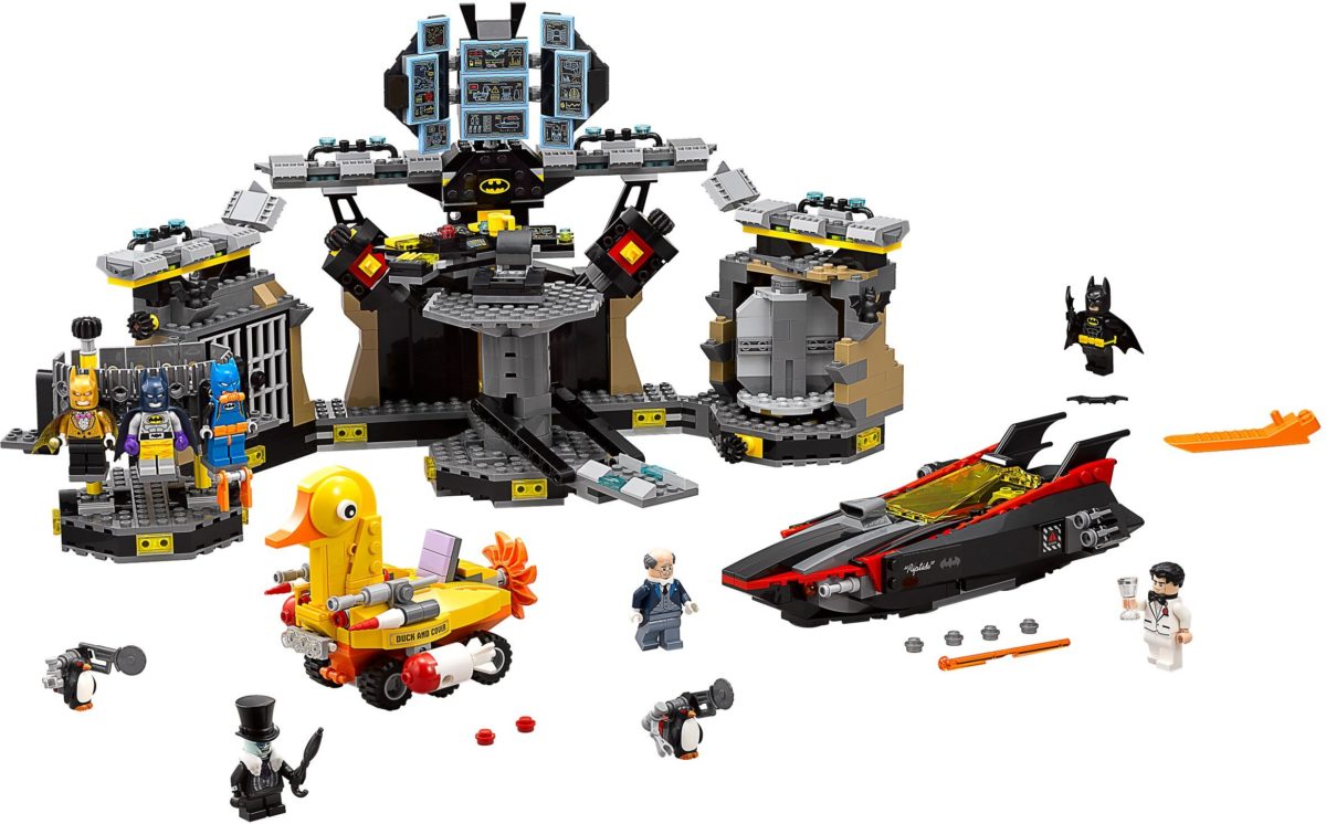 Detalii noi despre viitoarele seturi LEGO Batman din 2027: Întoarcerea legendarului vehicul-rață al Pinguinului