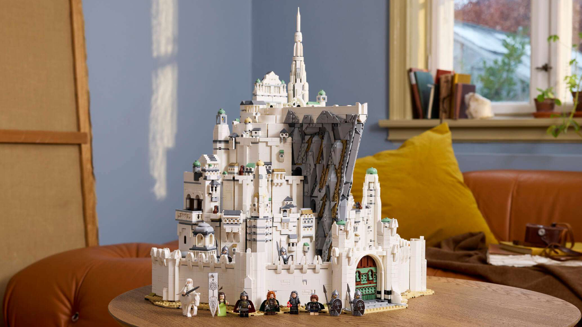 O masă de biliard funcțională din 93.000 de piese LEGO? Nathan Sawaya uimește lumea cu o nouă capodoperă