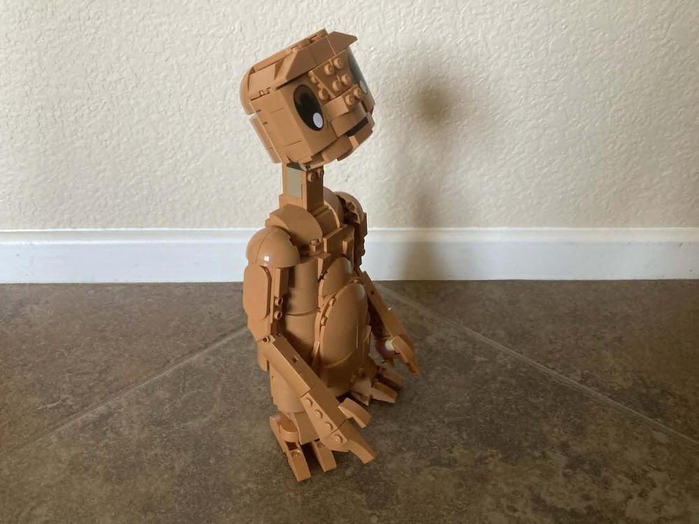Extraterestrul E.T. prinde viață dintr-un set LEGO Pokémon: O transformare uimitoare a lui Eevee