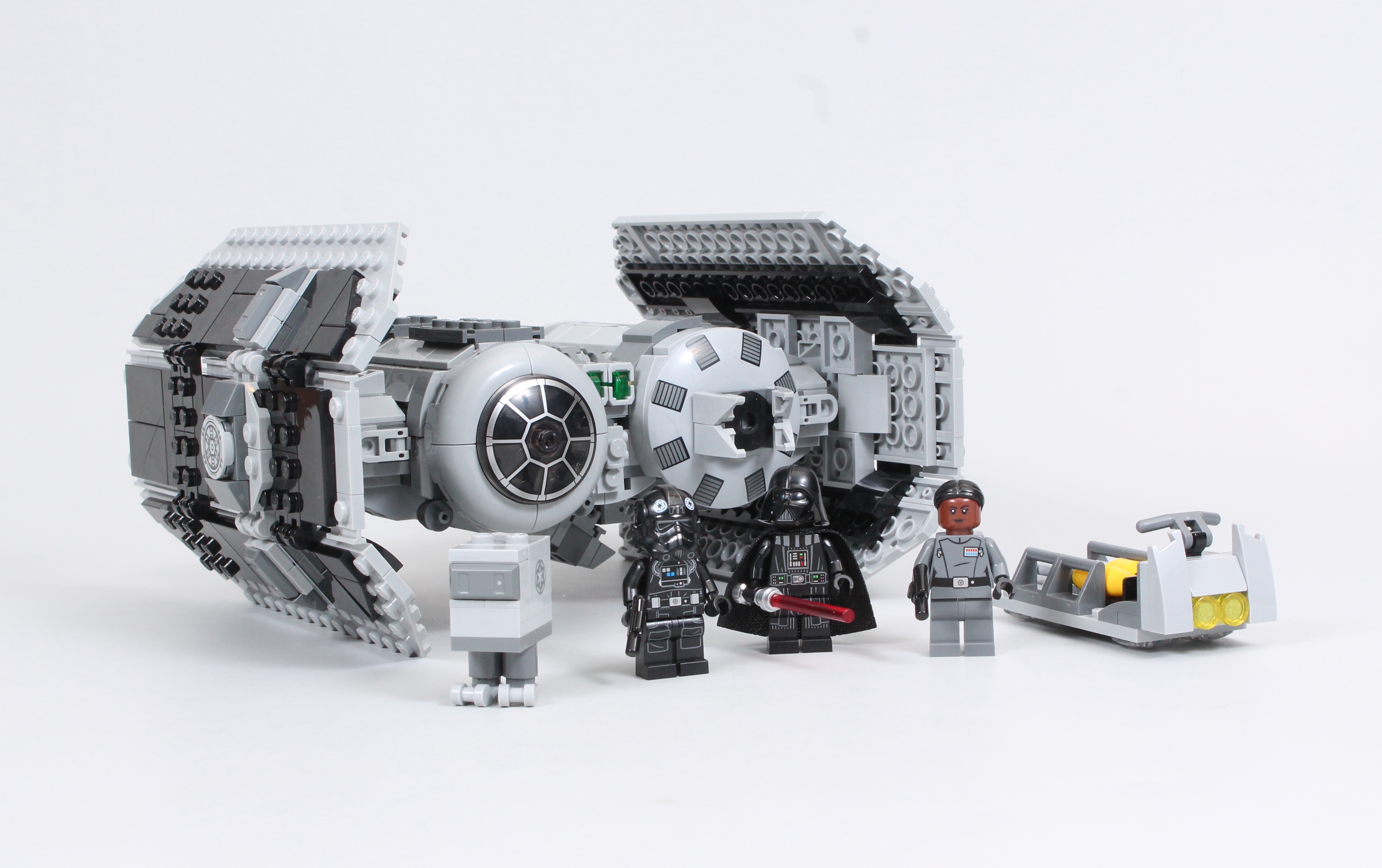 Promoție LEGO Insiders: Profită de puncte duble înainte de retragerea masivă a seturilor din luna iulie