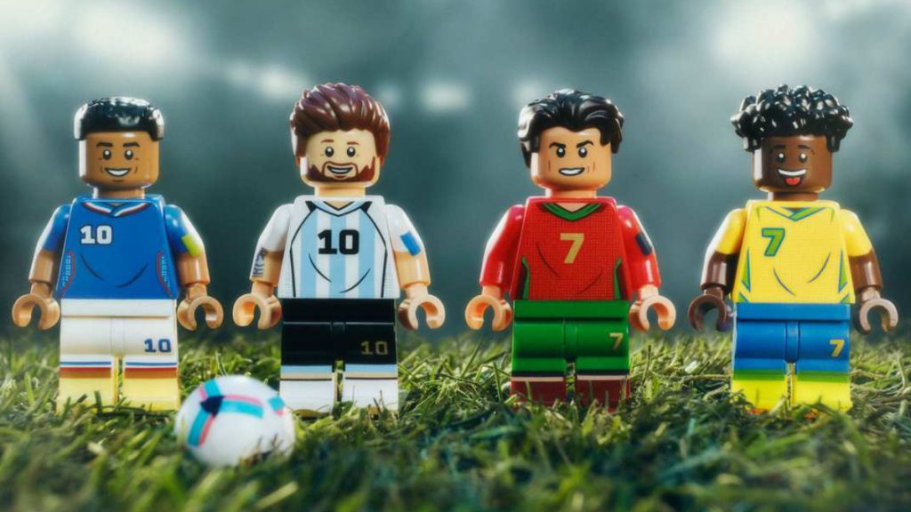 LEGO lansează noua gamă LEGO Editions 2026: Cum au colaborat Messi, Ronaldo și Mbappé la crearea propriilor minifigurine